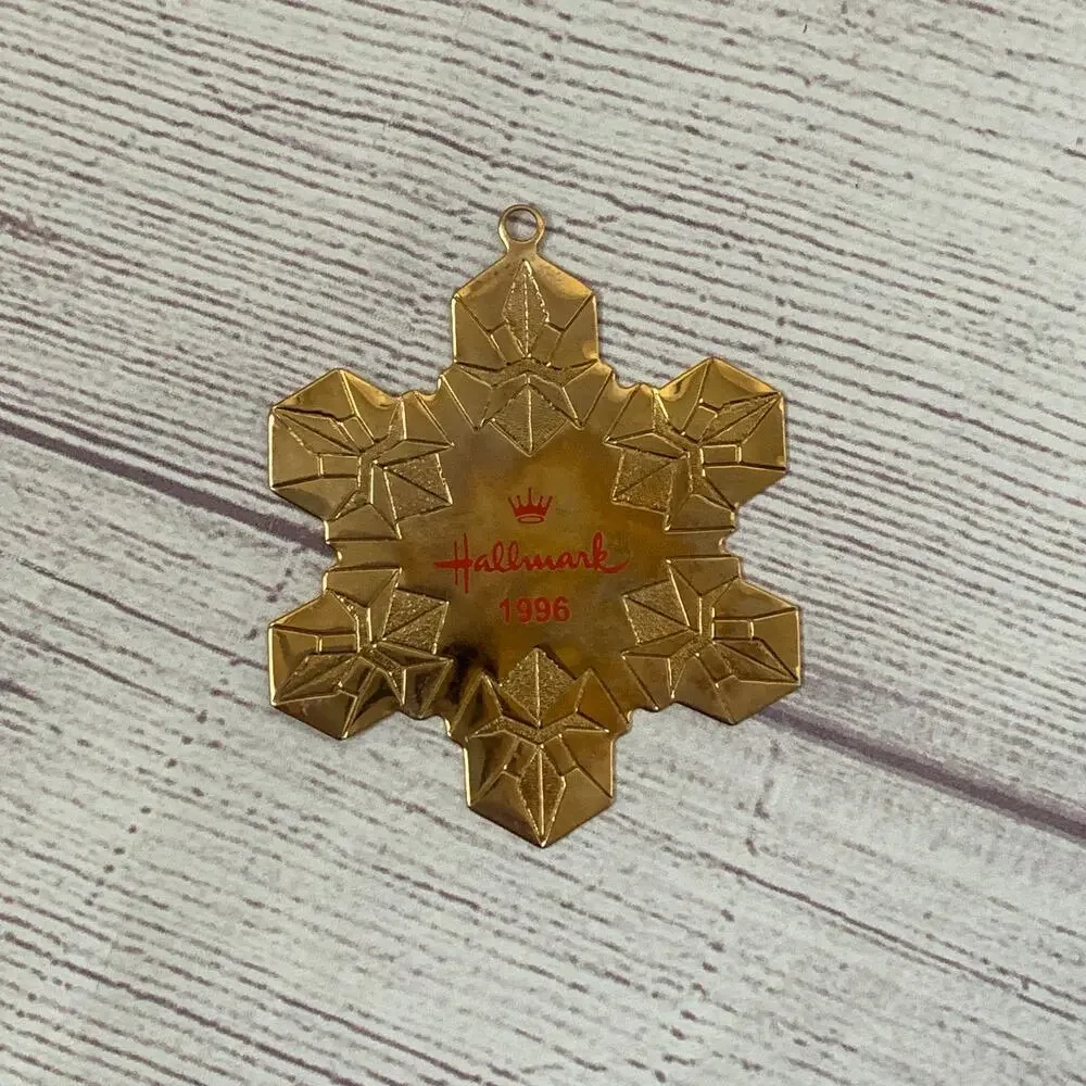 Vintage 1996 Hallmark Gold Plated Brass Snowflake Ornament
